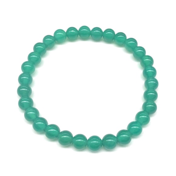 Green Agate Gemstone Beaded Stretch Bracelet - Picture 3 of 3